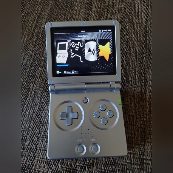 Anbernic RG35XX SP Flip Linux Handheld Game Console GBA 64GB card. - Picture 8 of 8